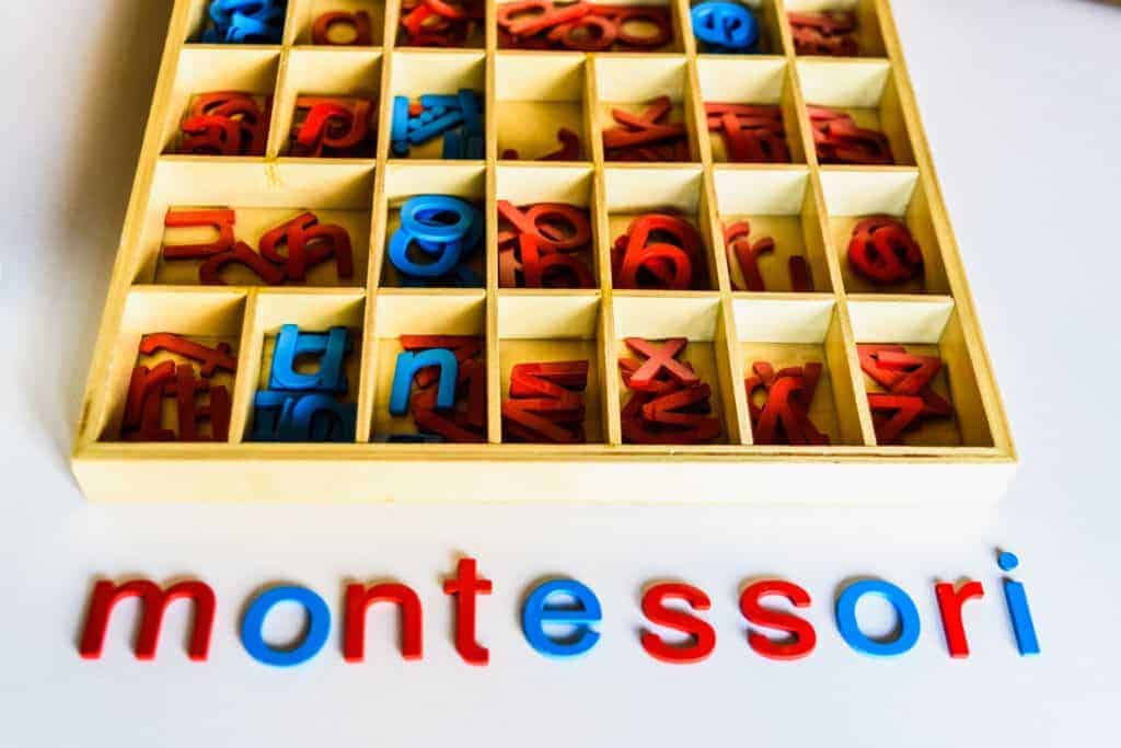 2 Satz Montessori Moveable Alphabets Box für Kinder Baby Buchstaben Wörter 