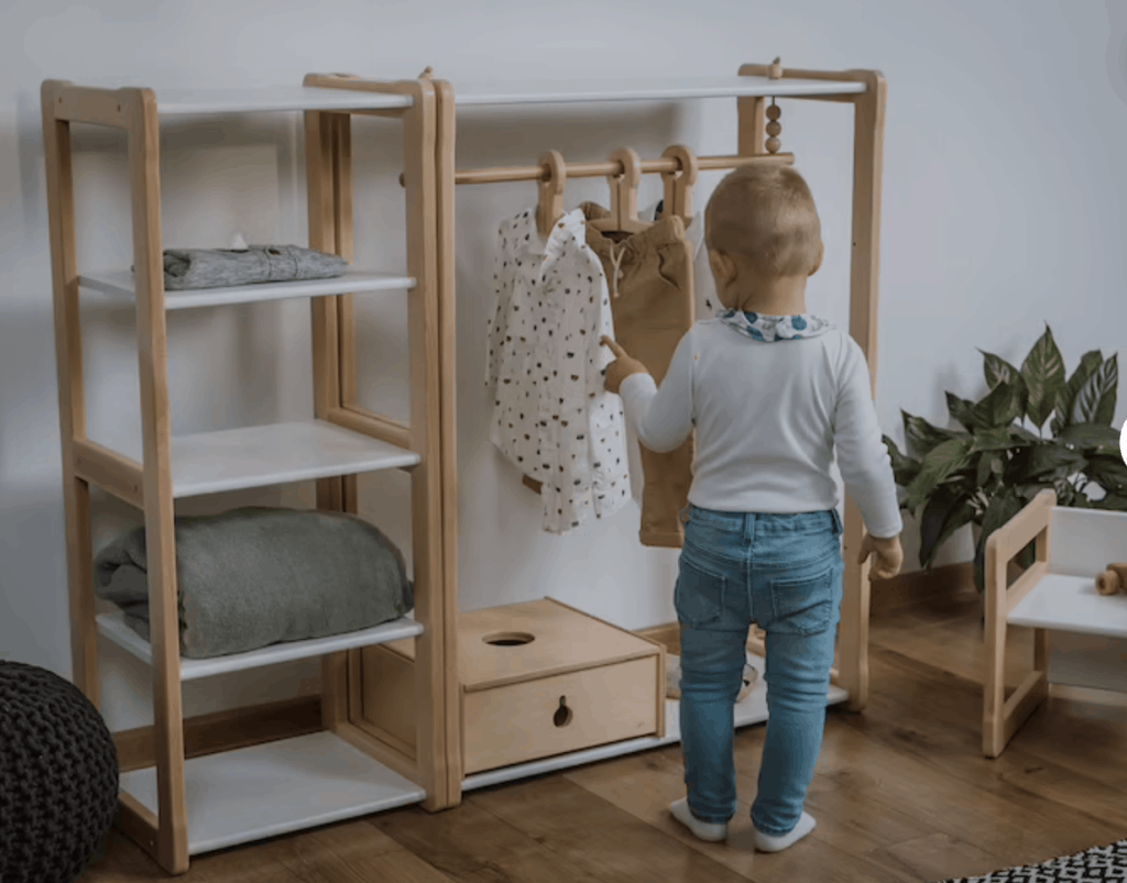 Montessori clothing rack