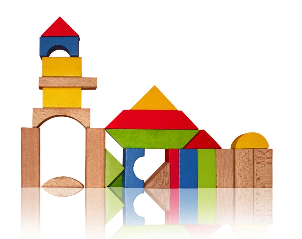 Building Blocks in Montessori: What Are the Best Ones?